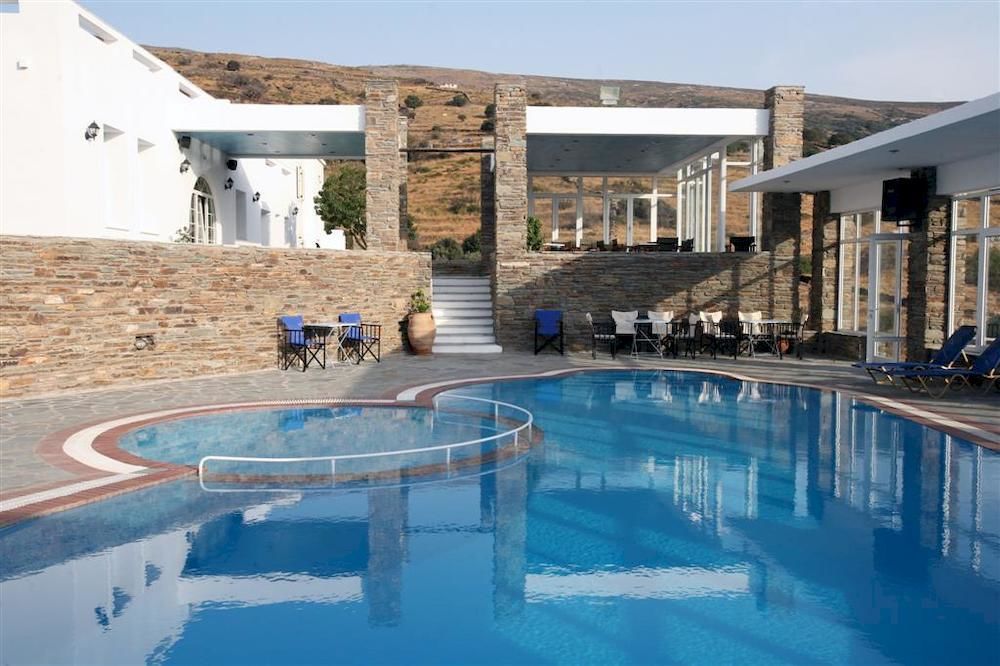 Aiolos Hotel